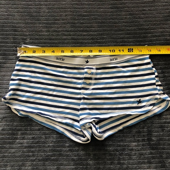 EUC aerie Shortie Shorts - Picture 8 of 9